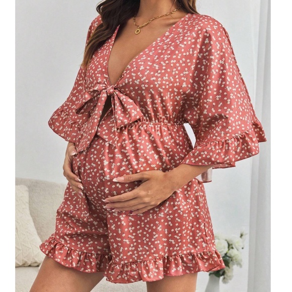 Maternity Floral Print Tie Front Ruffle Hem Short Sleeve Romper - Picture 3 of 10